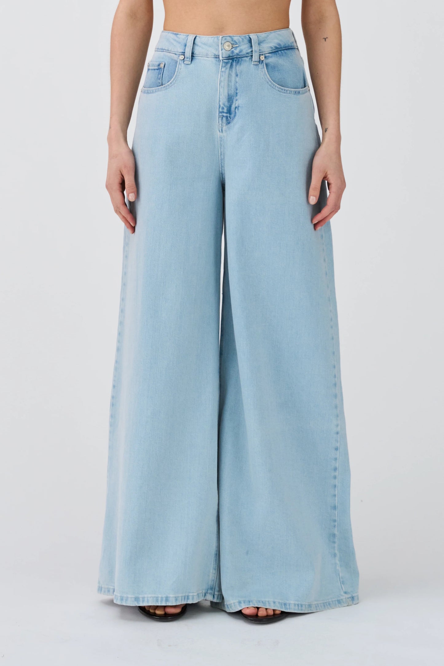 Tyla Oversize Jeans Wash Cannes