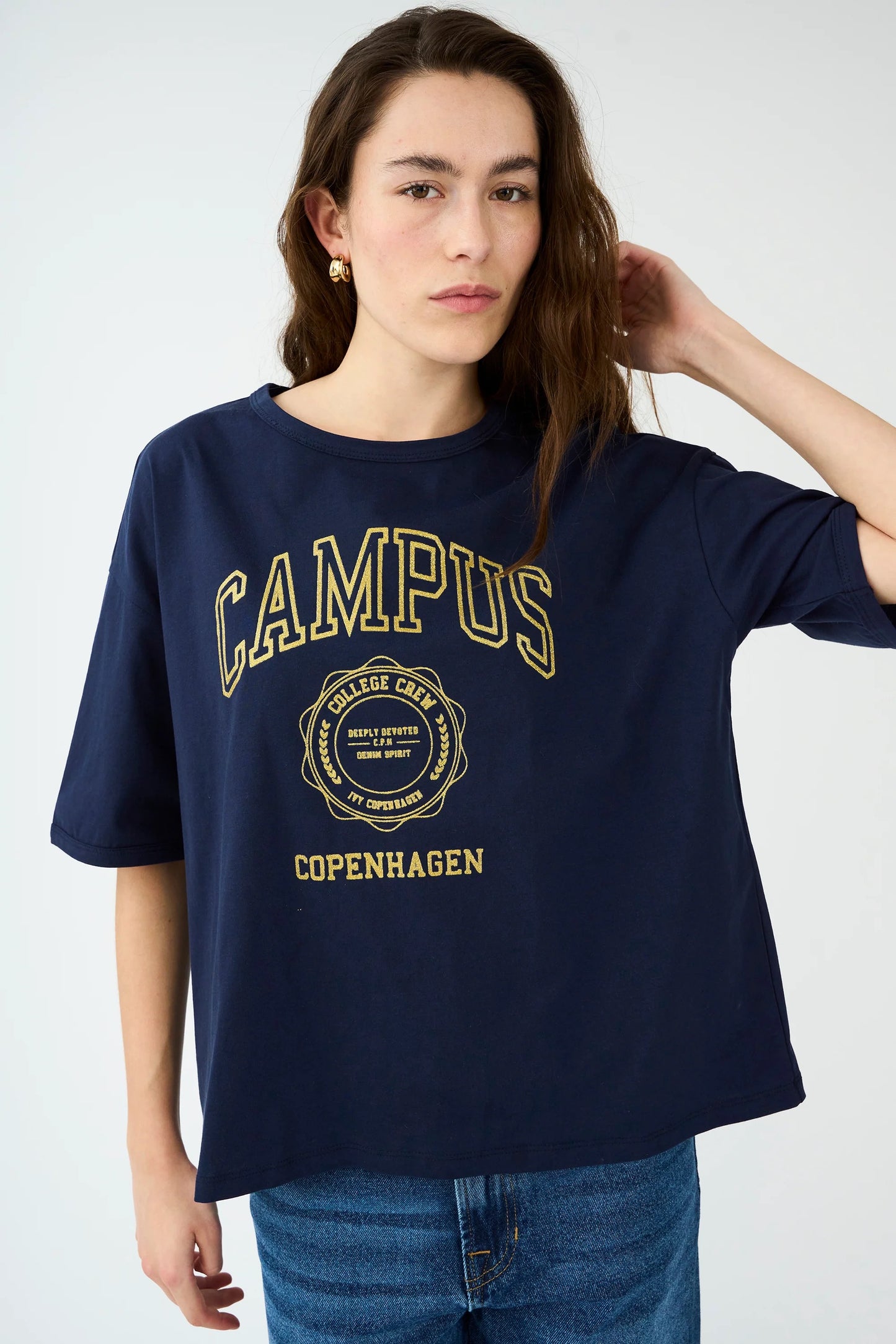 Campus Glitter Tee
