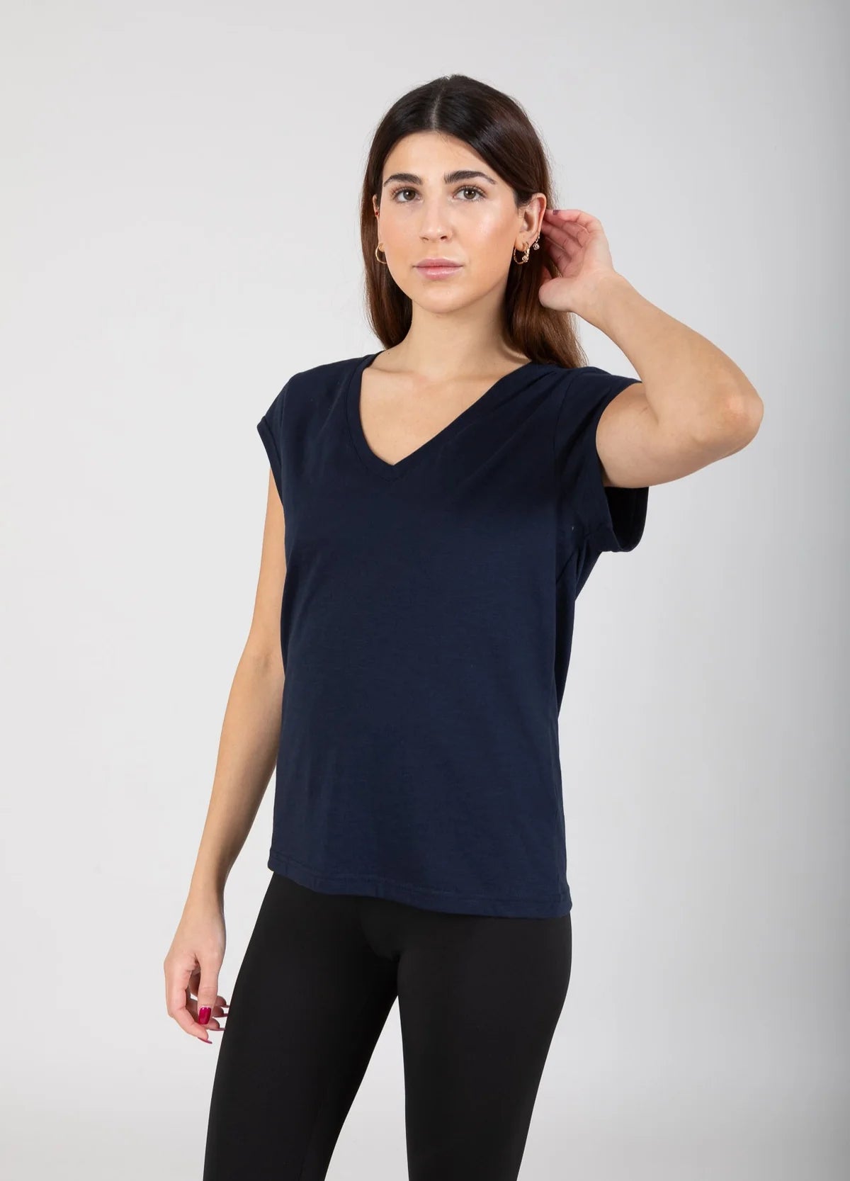 Basic V-neck T-shirt