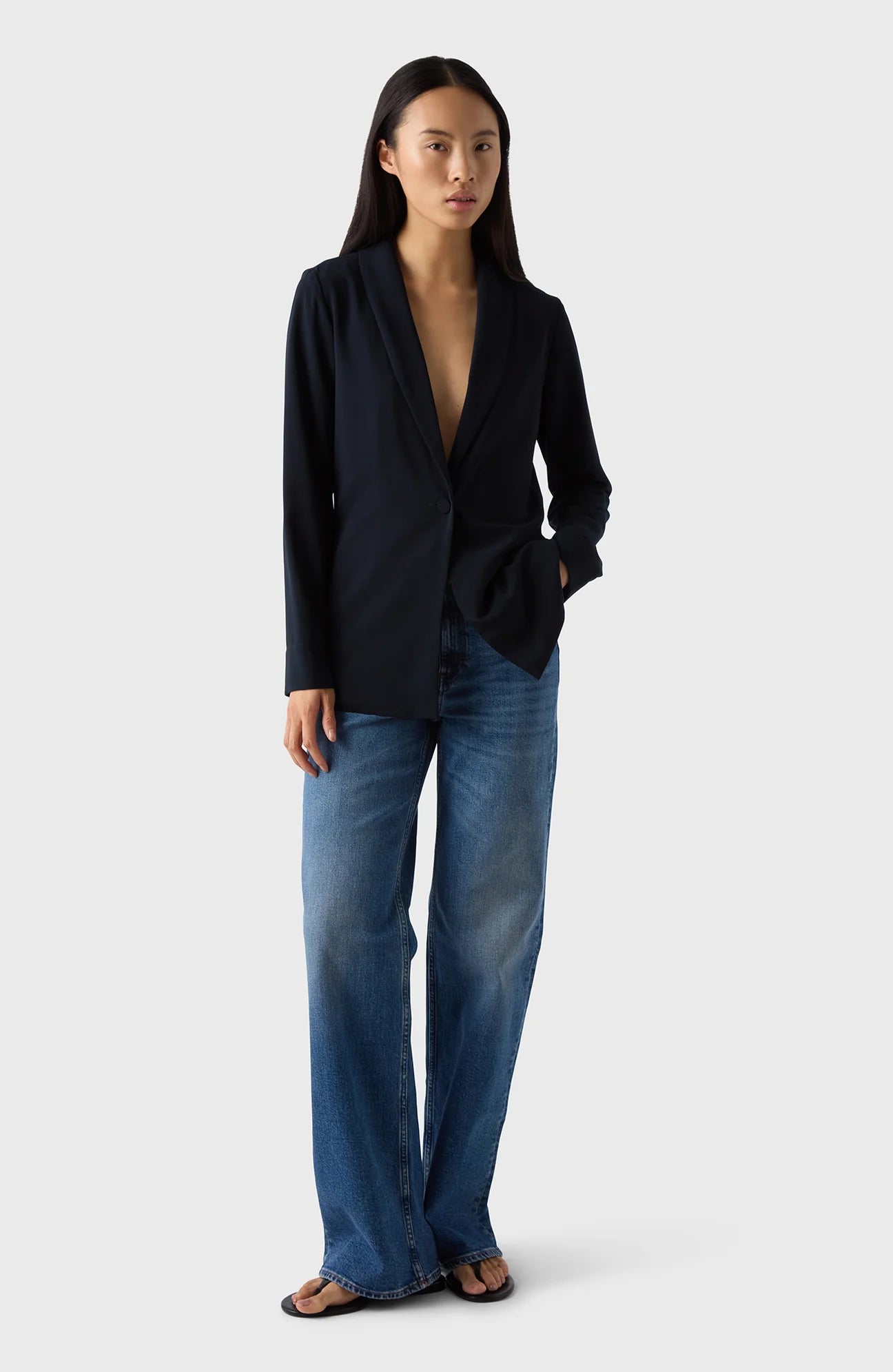 Elena Kavaj Med Skärp