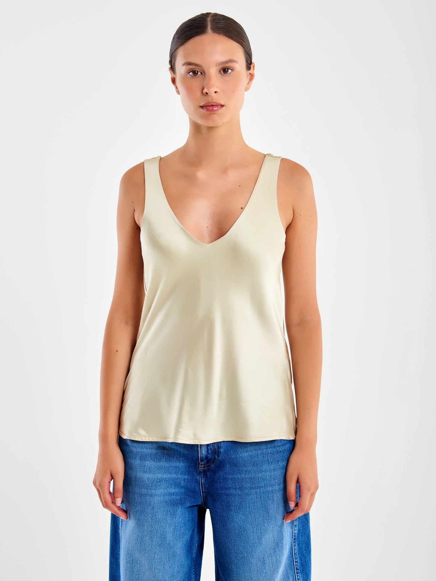 Topp V-Neckline